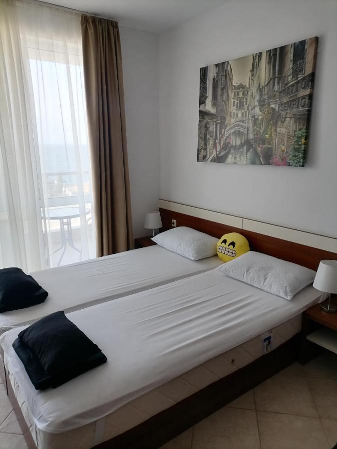 Apolon 2 Apartment โซโซโปล ภายนอก รูปภาพ